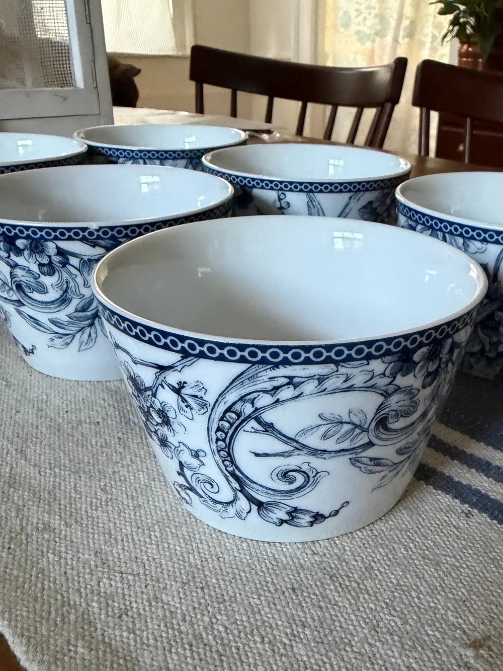 6 Adelaide 222 Fifth Blue & White Toile Design Soup Cereal Appetizer Bowls NWOT